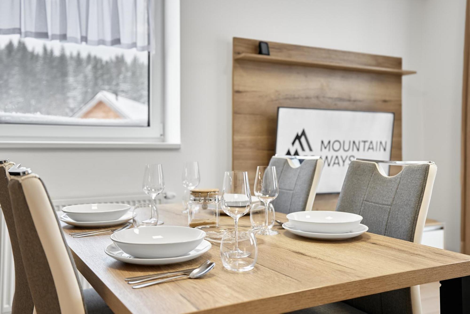 C L E A N O V E C By Mountain Ways Apartment Loučná pod Klínovcem Екстериор снимка