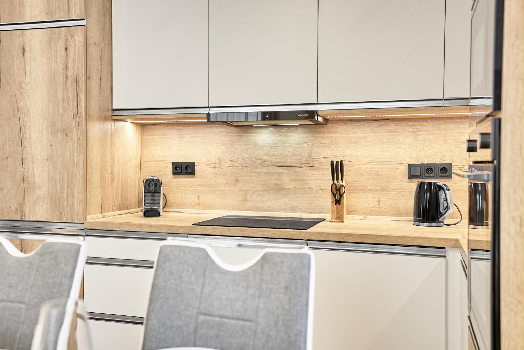 C L E A N O V E C By Mountain Ways Apartment Loučná pod Klínovcem Екстериор снимка